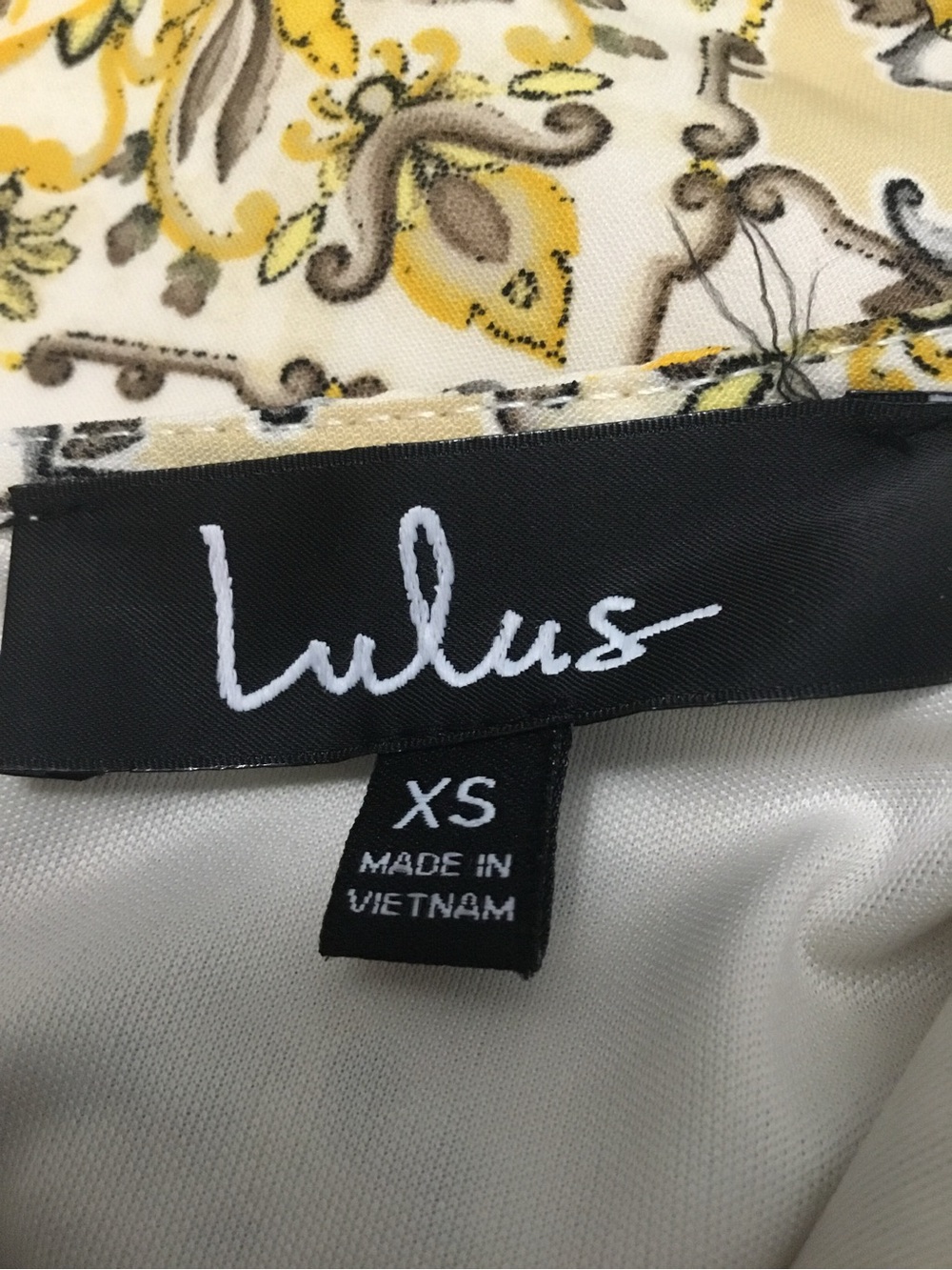Lulus dress - Picture 13 of 13